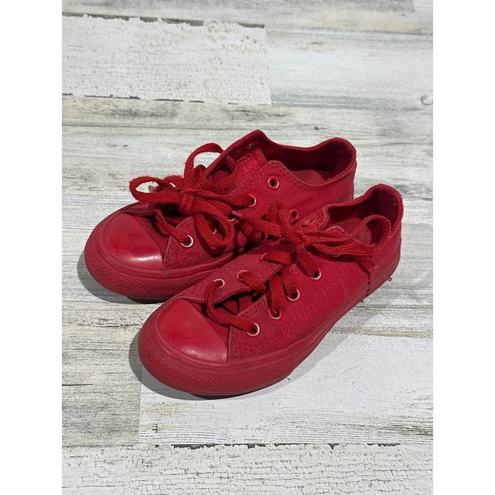 Converse Chuck Taylor All Star Kids Size 12 Red Monochrome Low Top GUC